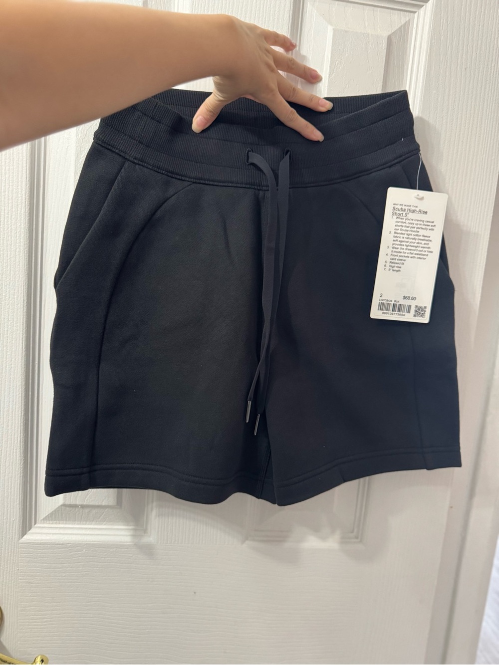 lululemon Scuba Short Black Drawstring Athletic Shorts